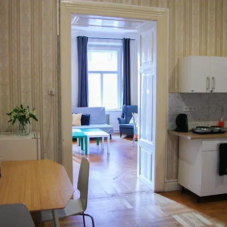 Spacious Light In The Heart Of Apartman Prága